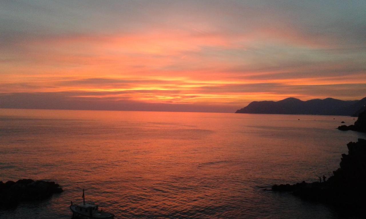 Una Finestra Sul Mare - Free Wi -Fi Ριοματζόρε Εξωτερικό φωτογραφία