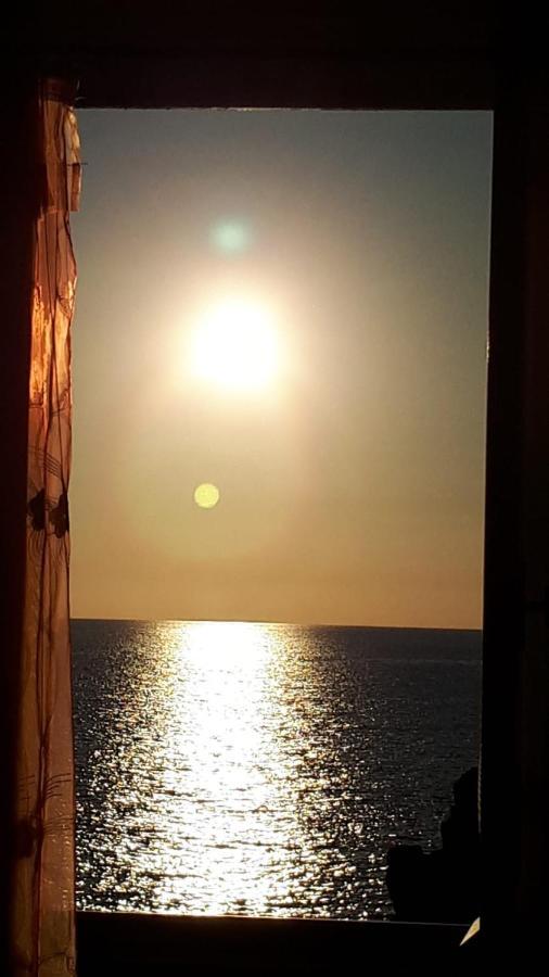 Una Finestra Sul Mare - Free Wi -Fi Ριοματζόρε Εξωτερικό φωτογραφία